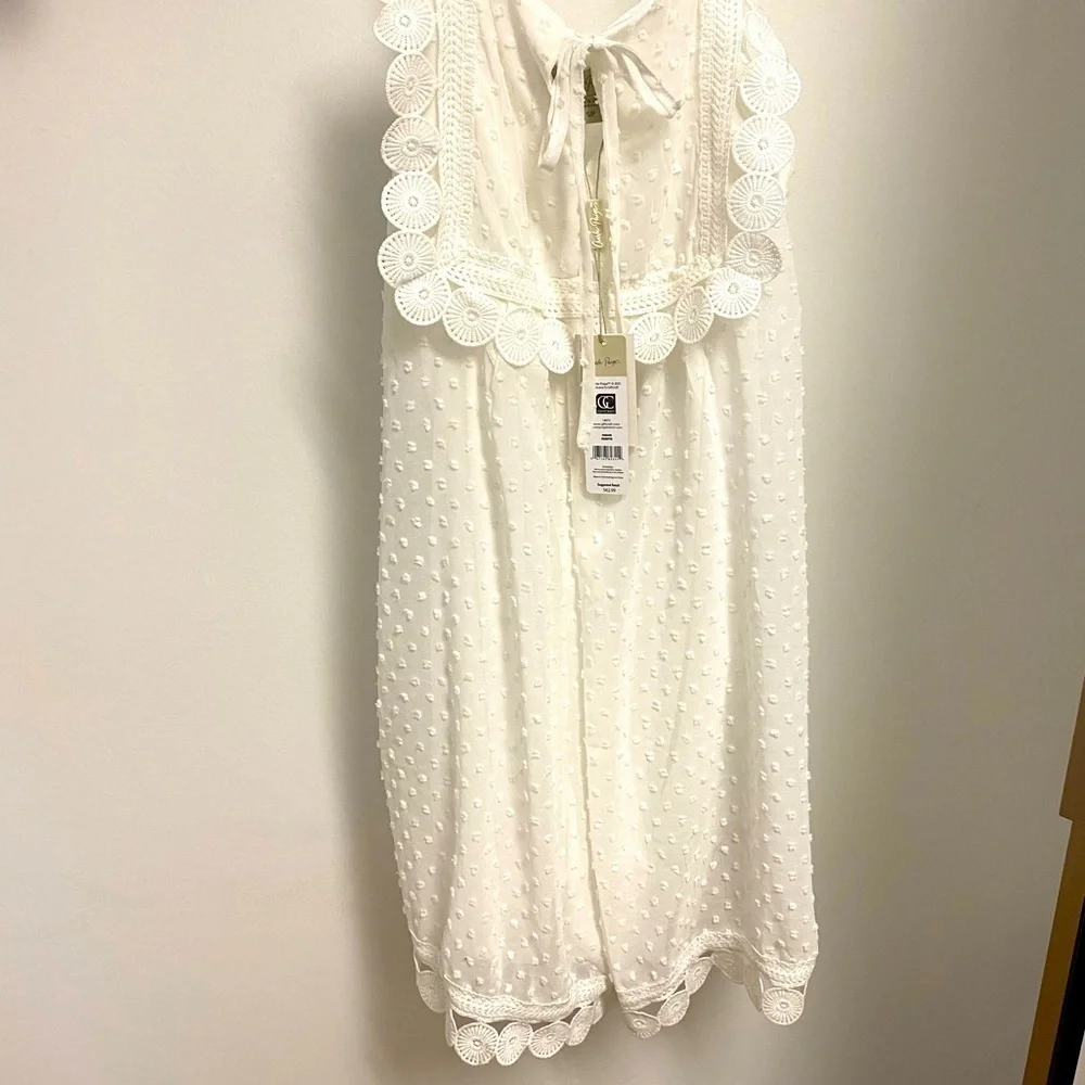 NWT REVOLVE size S - Picture 3 of 13